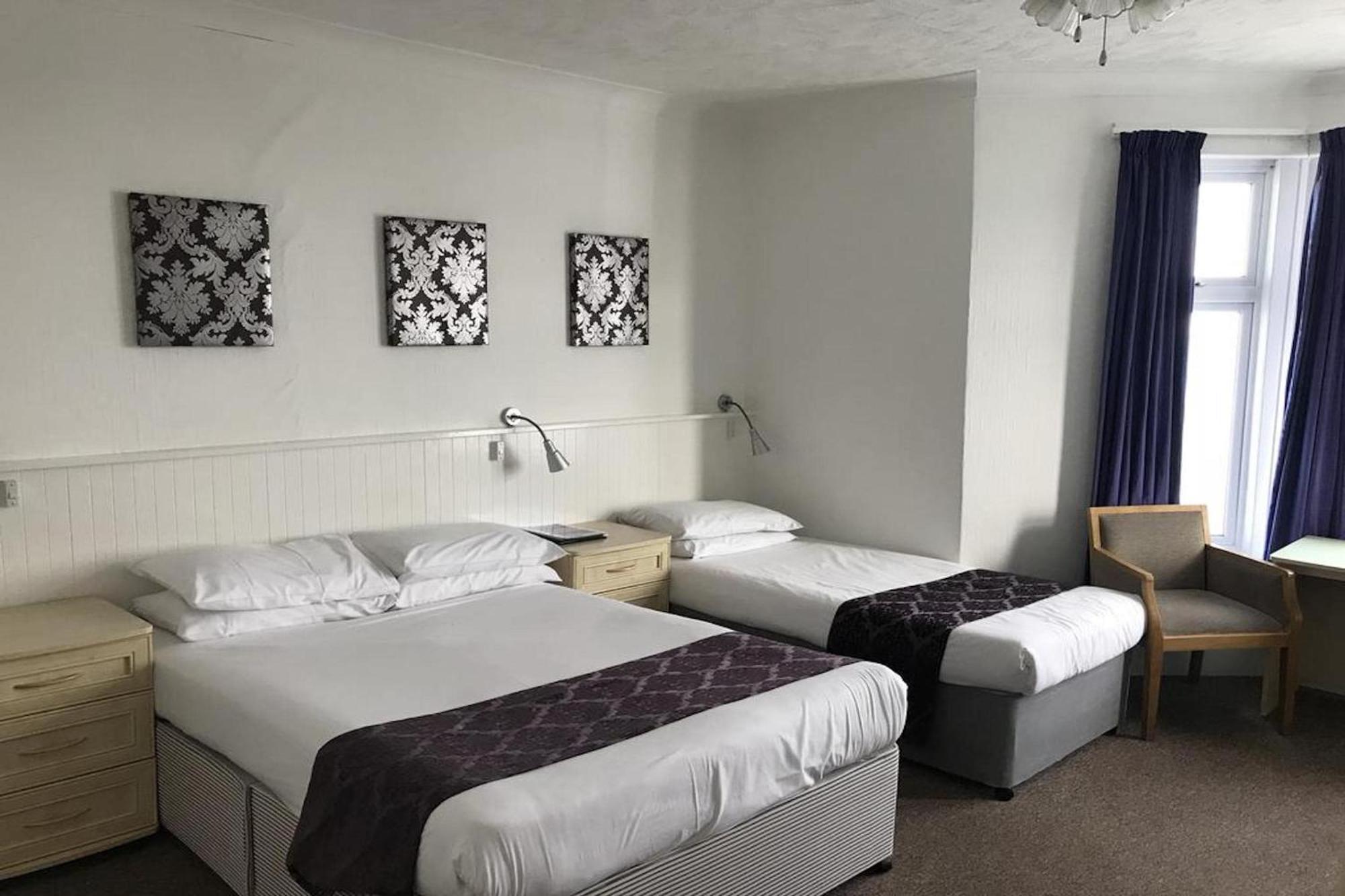 Hotel Marina à Sandown Extérieur photo
